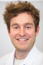 Arbeitsgruppenleiter André Schulz, M.Sc. Tissue Engineering Augenklinik Sulzbach Saarland Arbeitsgruppenleiter André Schulz, M.Sc. Tissue Engineering Augenklinik Sulzbach Saarland